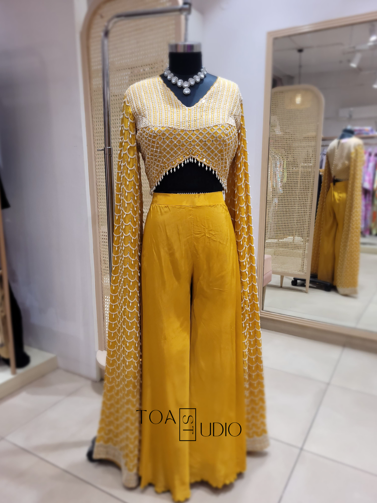 Medusa Pearl Set- Haldi( Ready)