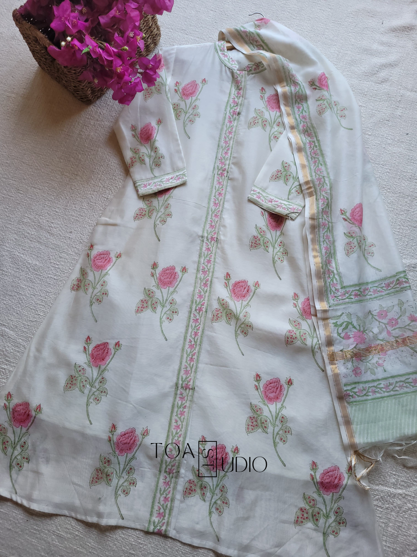 Rose Chanderi suit Set  ( Readystock)