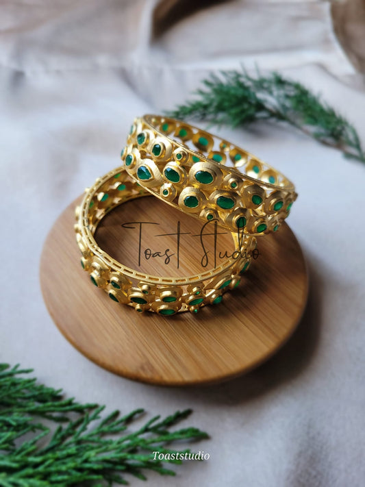 Egyptian Gold Kada/Bangle - Emerald