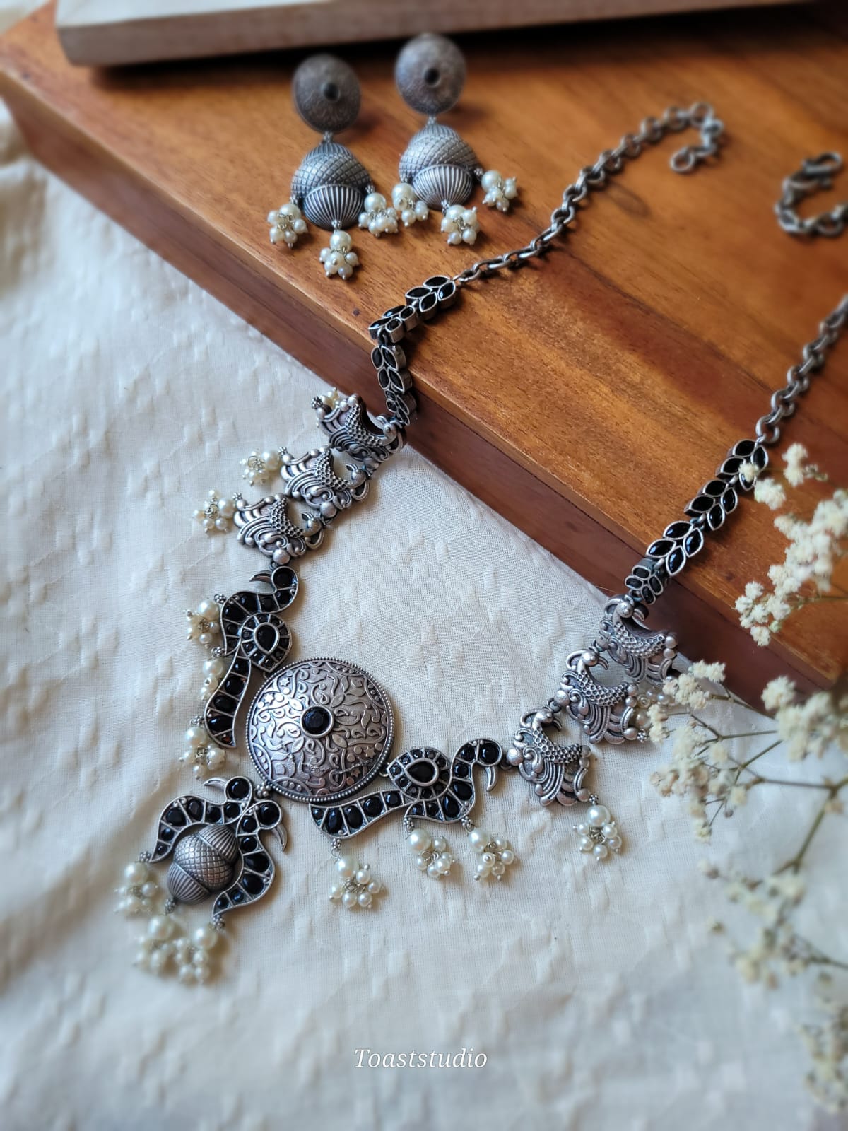 Rani Har - Black