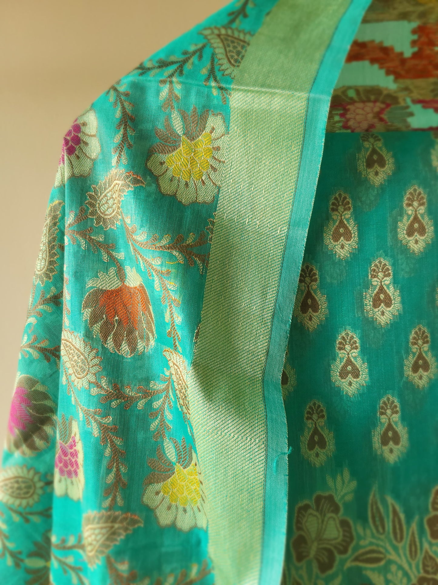 Saanjh Suit Set
