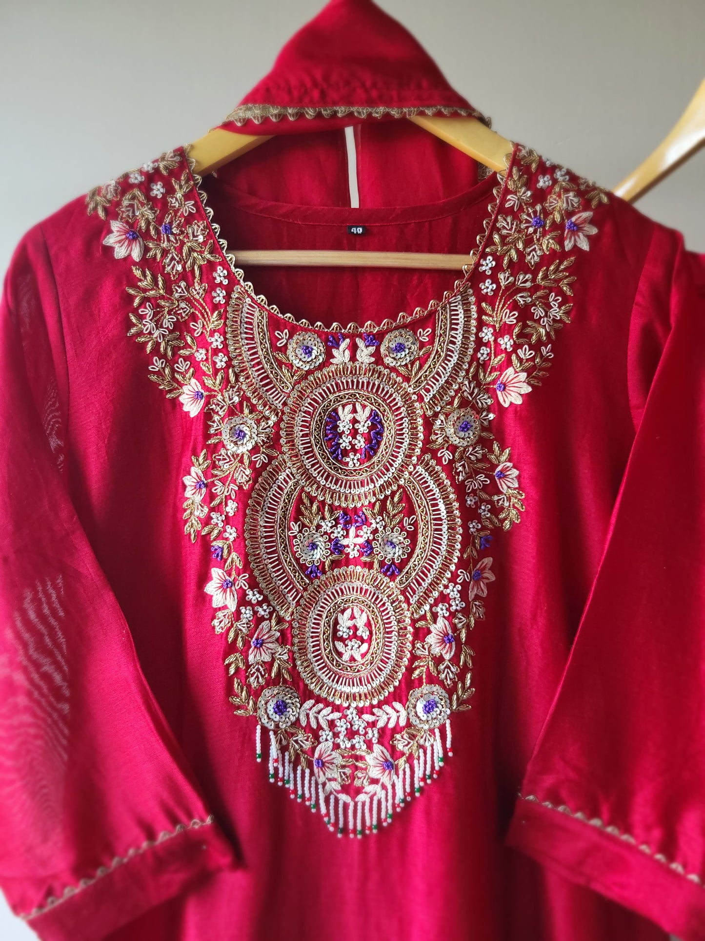 Nazaaqat Set