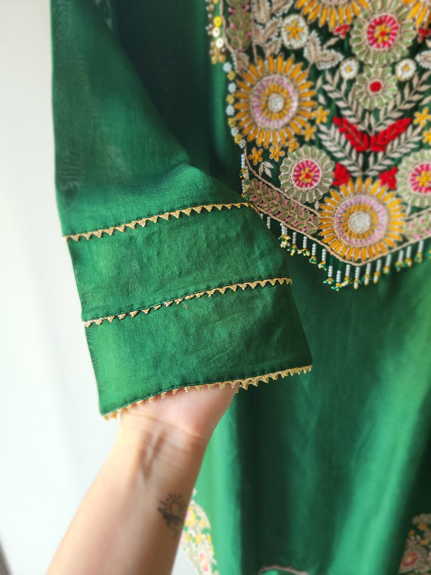 Nazaaqat Set