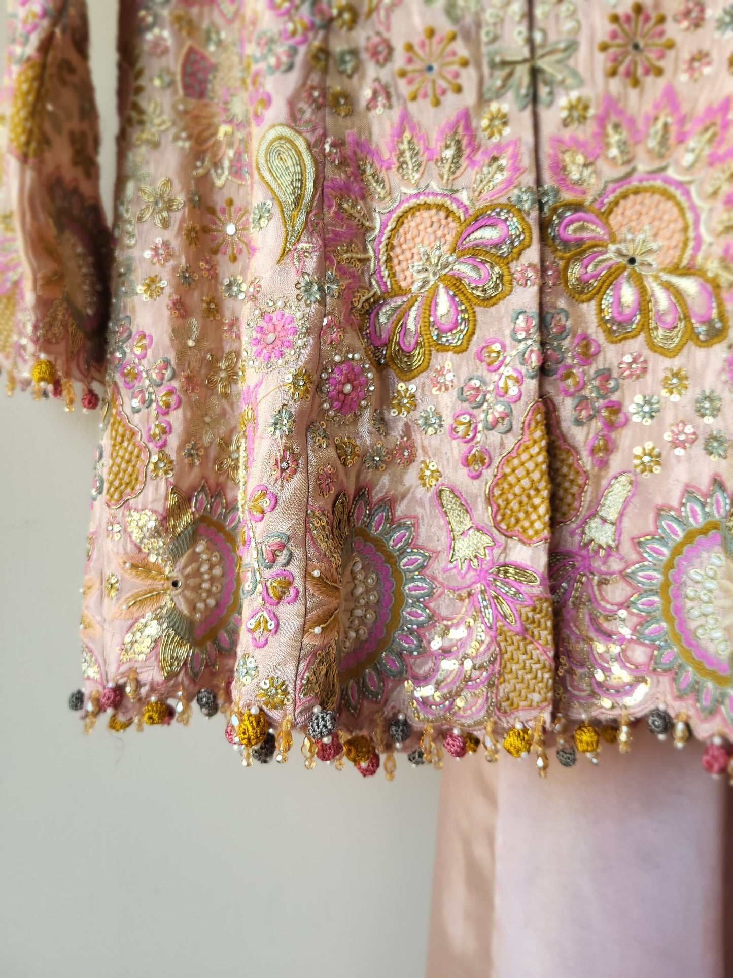 Shaahi embroidered set