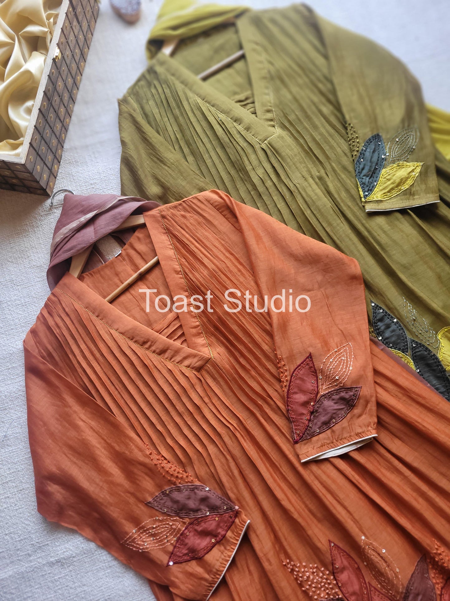 Moroccan Applique Suit (Ready to Ship)
