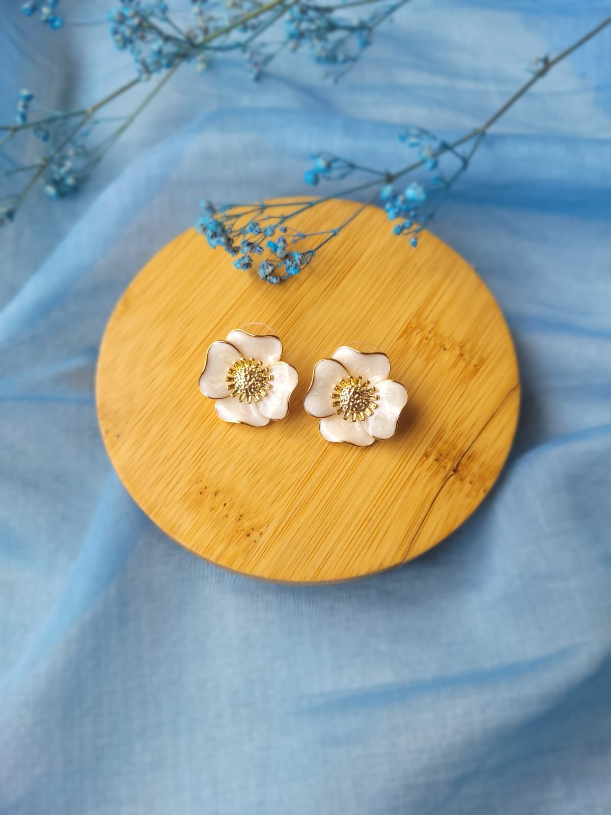 White Flower Studs