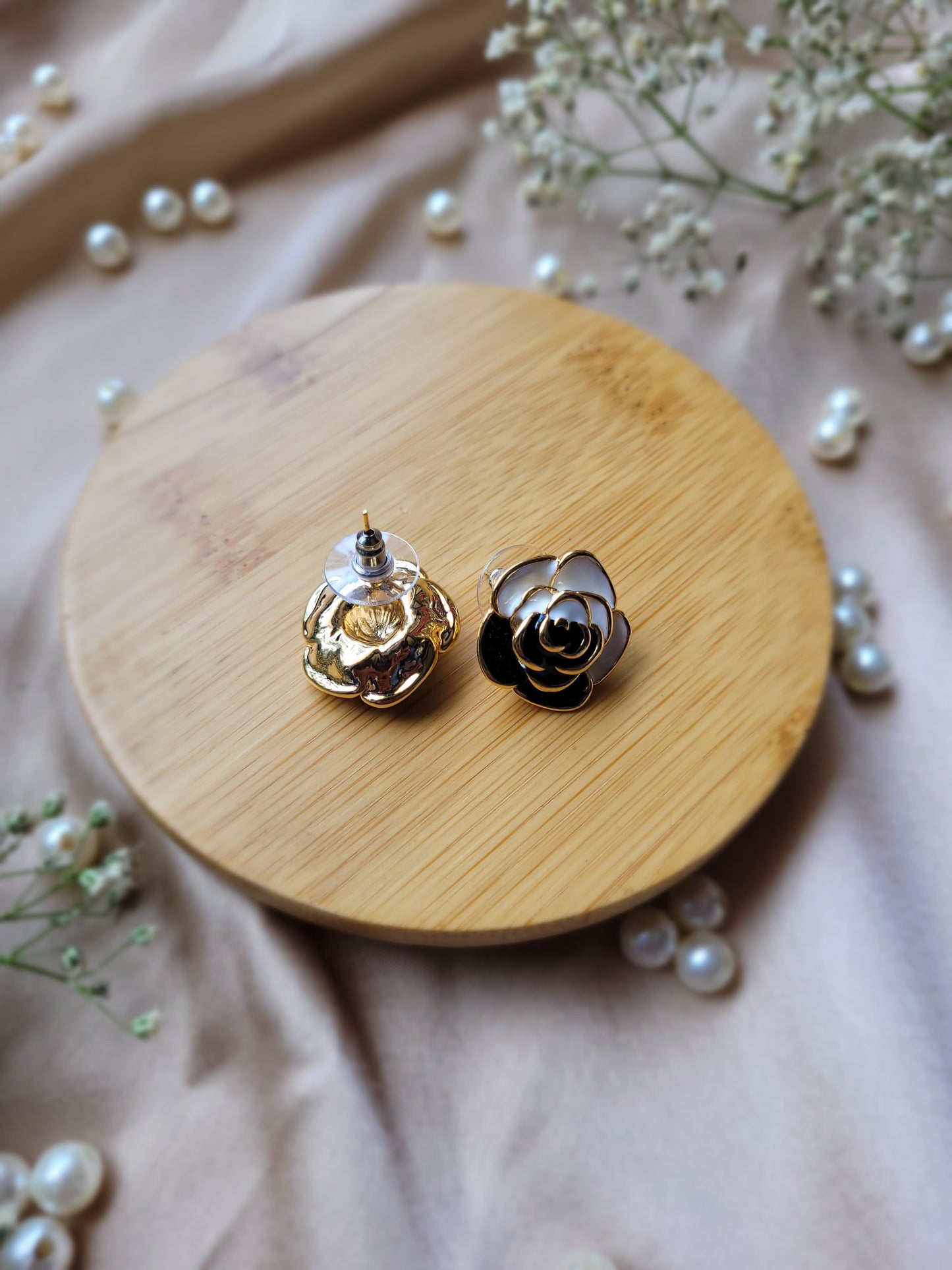 White Rose earrings