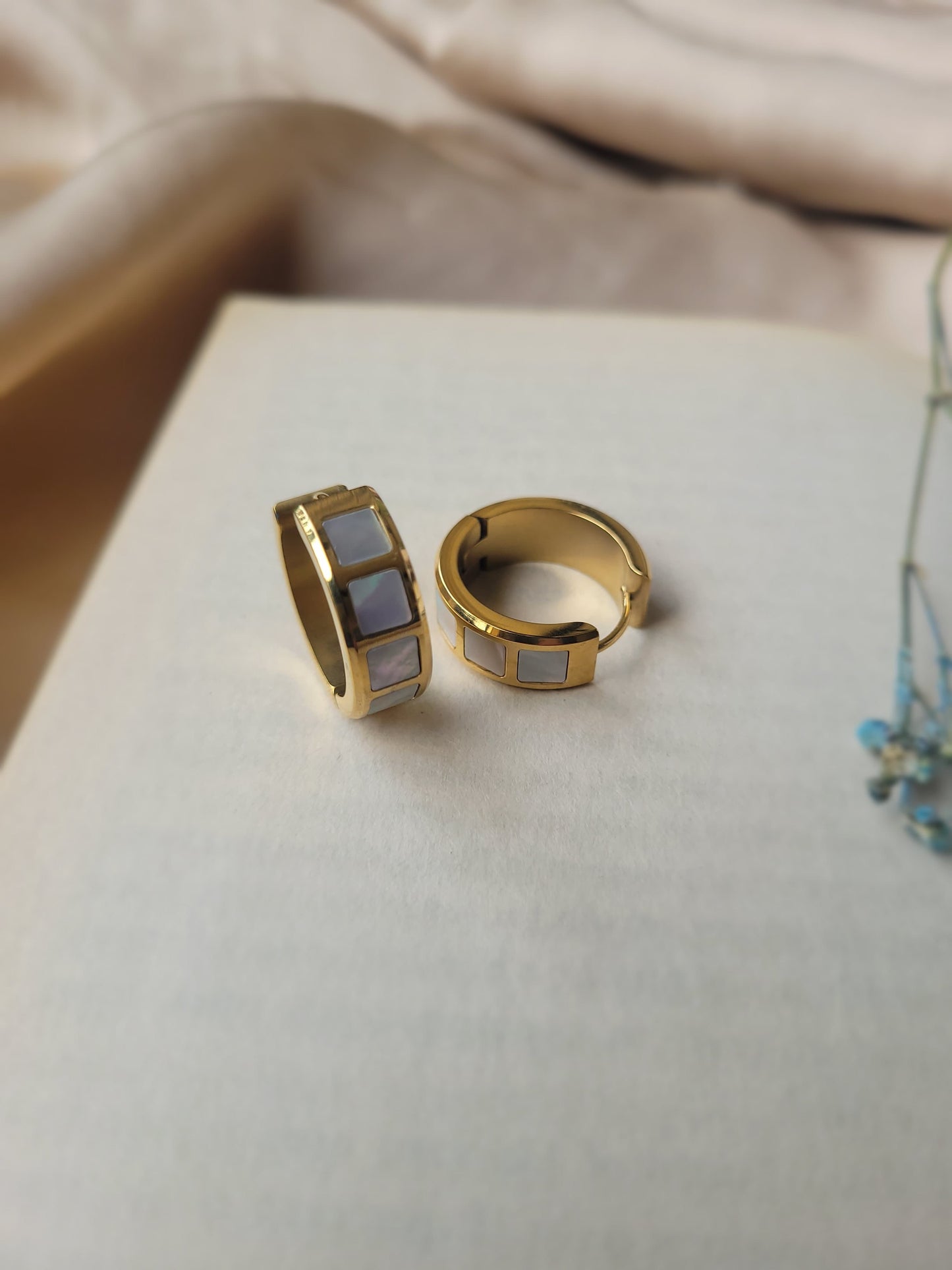 Golden Round Mirror Earrings