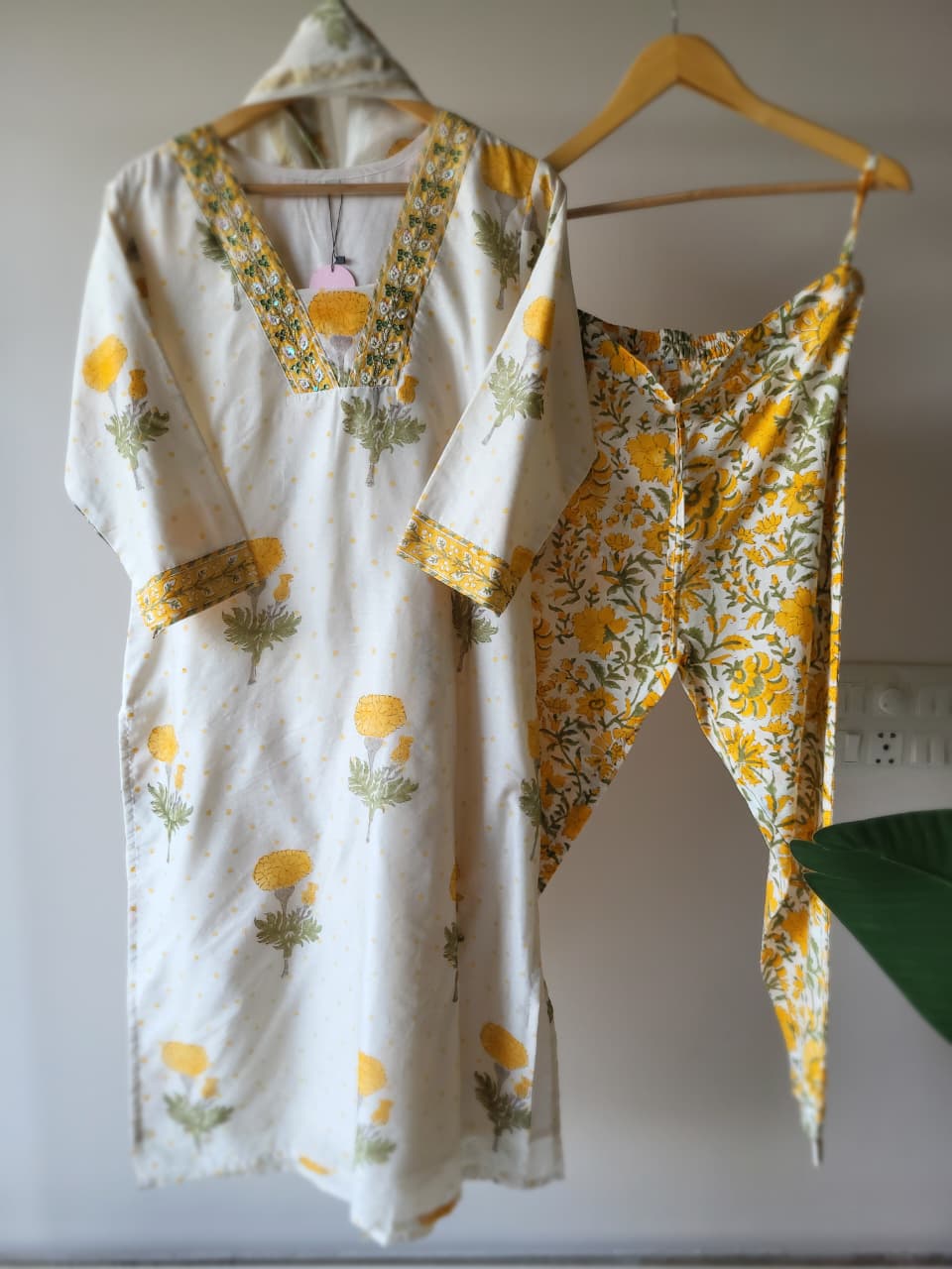Doriya Marigold Suitset (Ready To Ship)