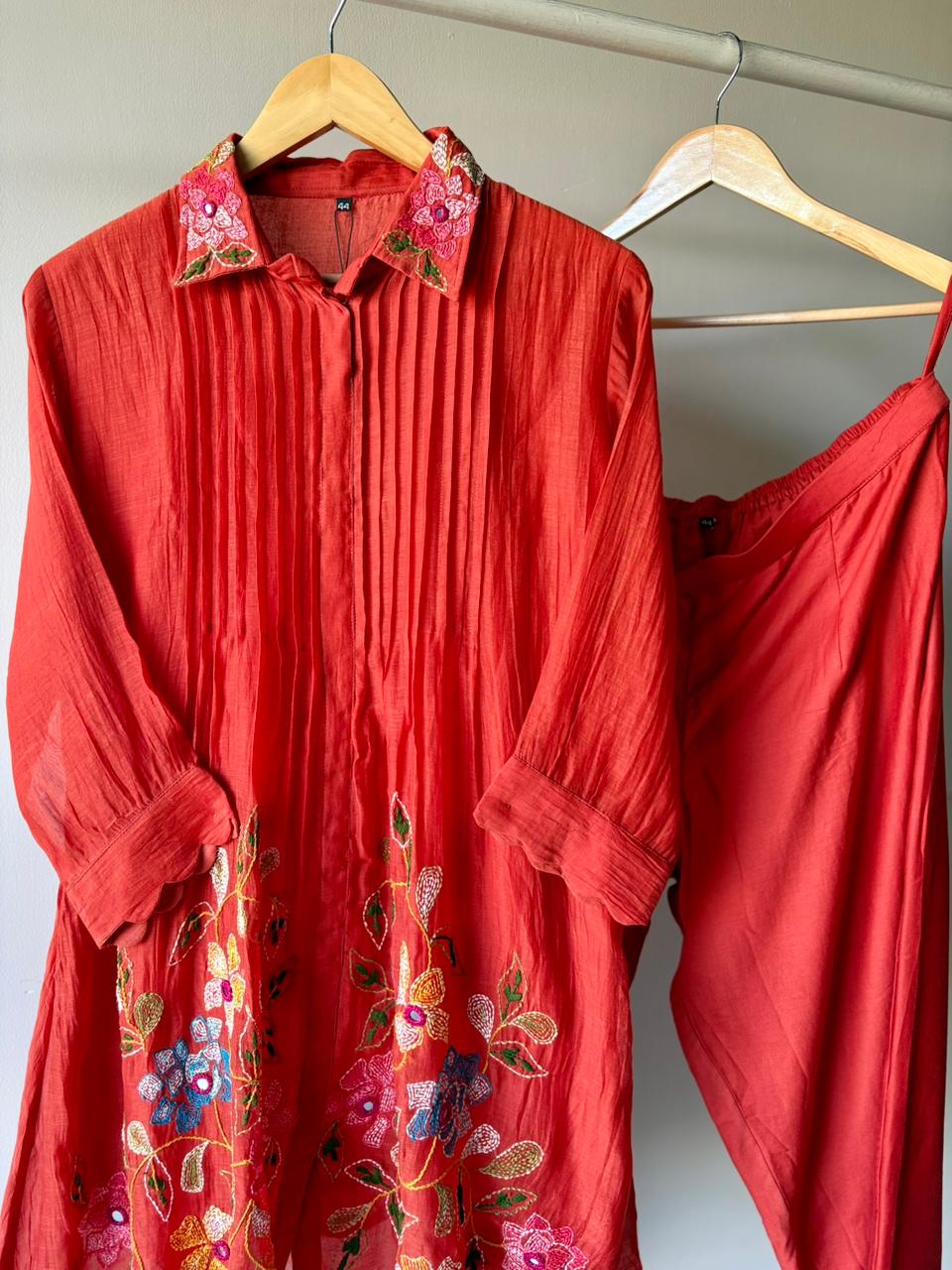 Petal Pleats Set
