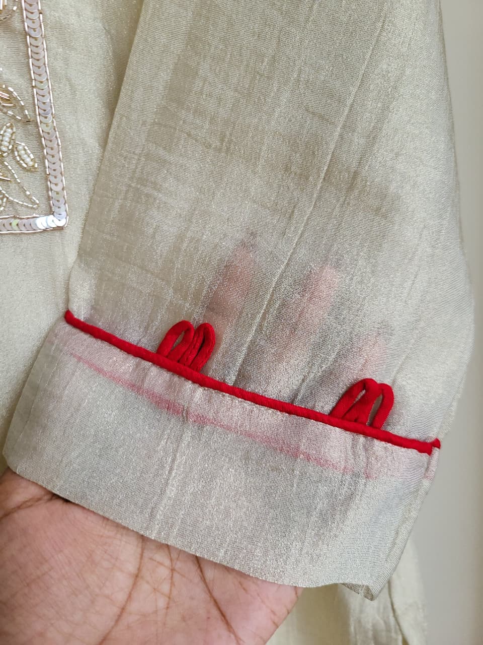 The Vraj Tissue Set