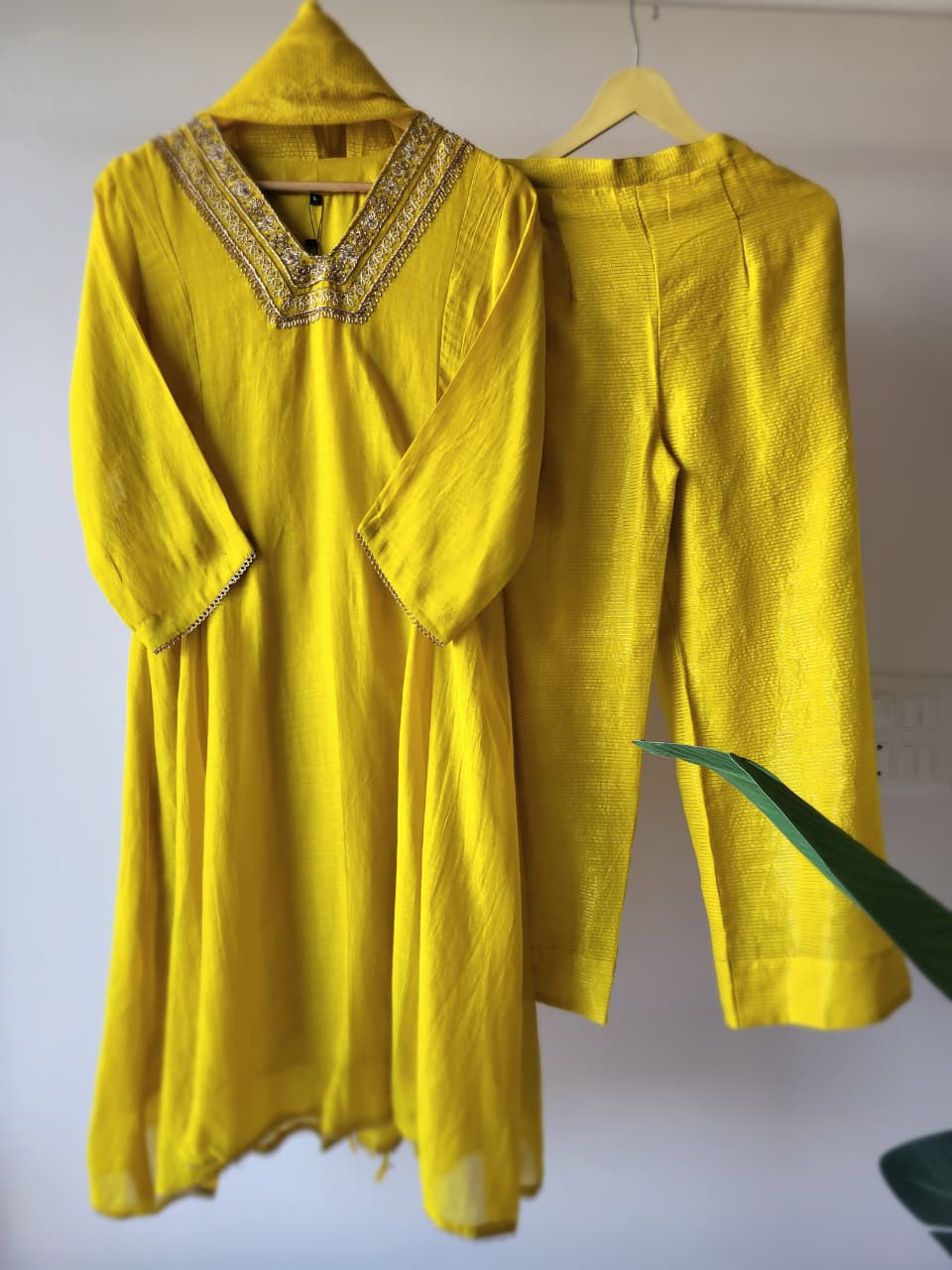 Rose and Sun Suitset