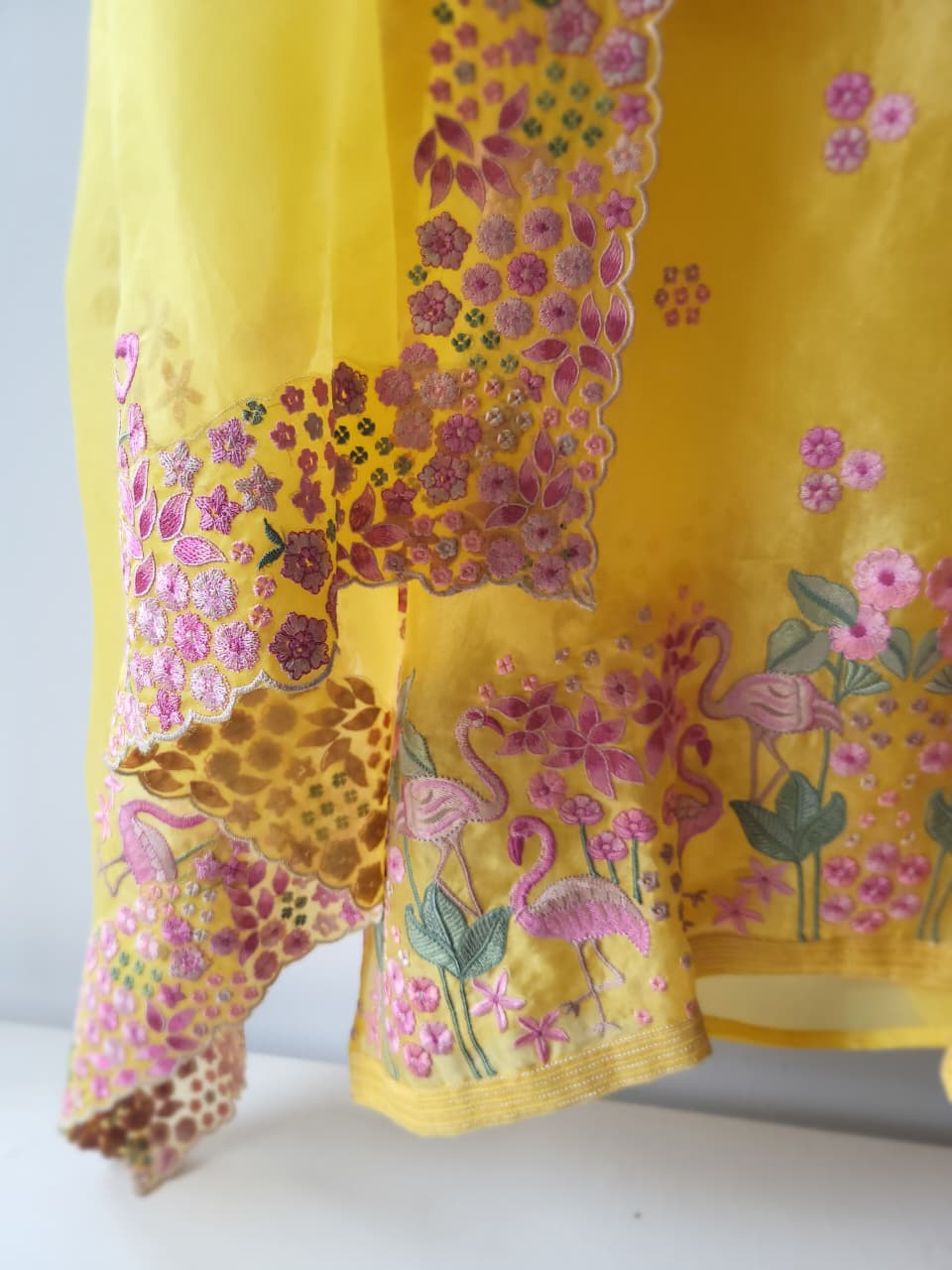 Flamingo Unstitch suit (Ready To Ship)