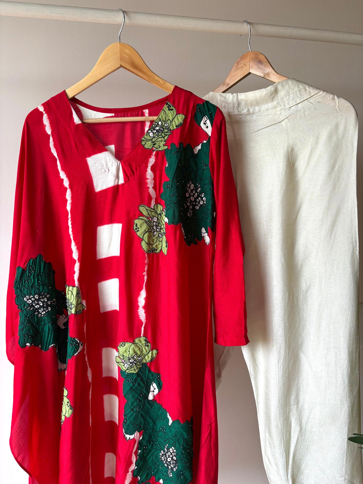 Rosa Ember Kaftaan Set