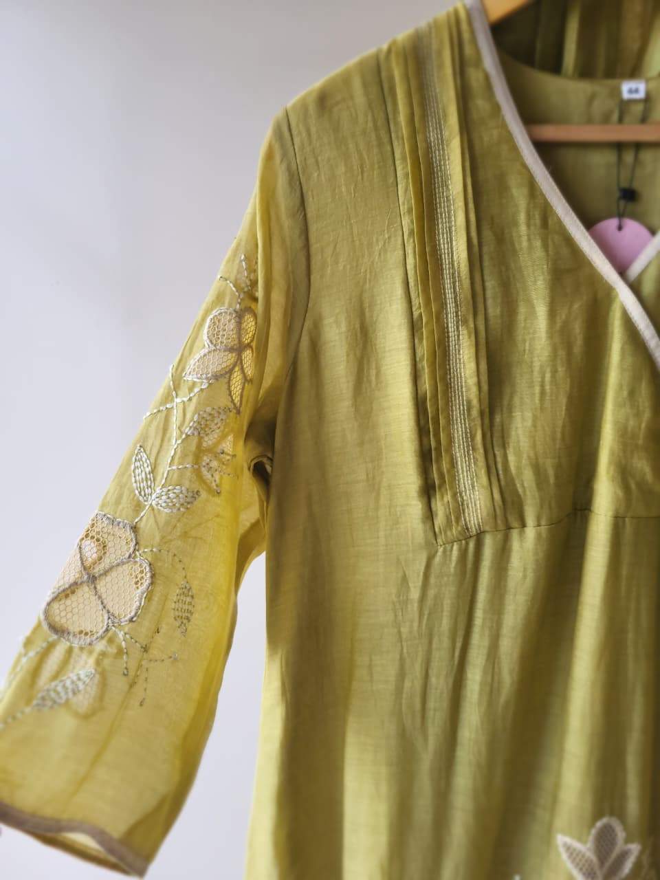 Amberleaf cutwork Set