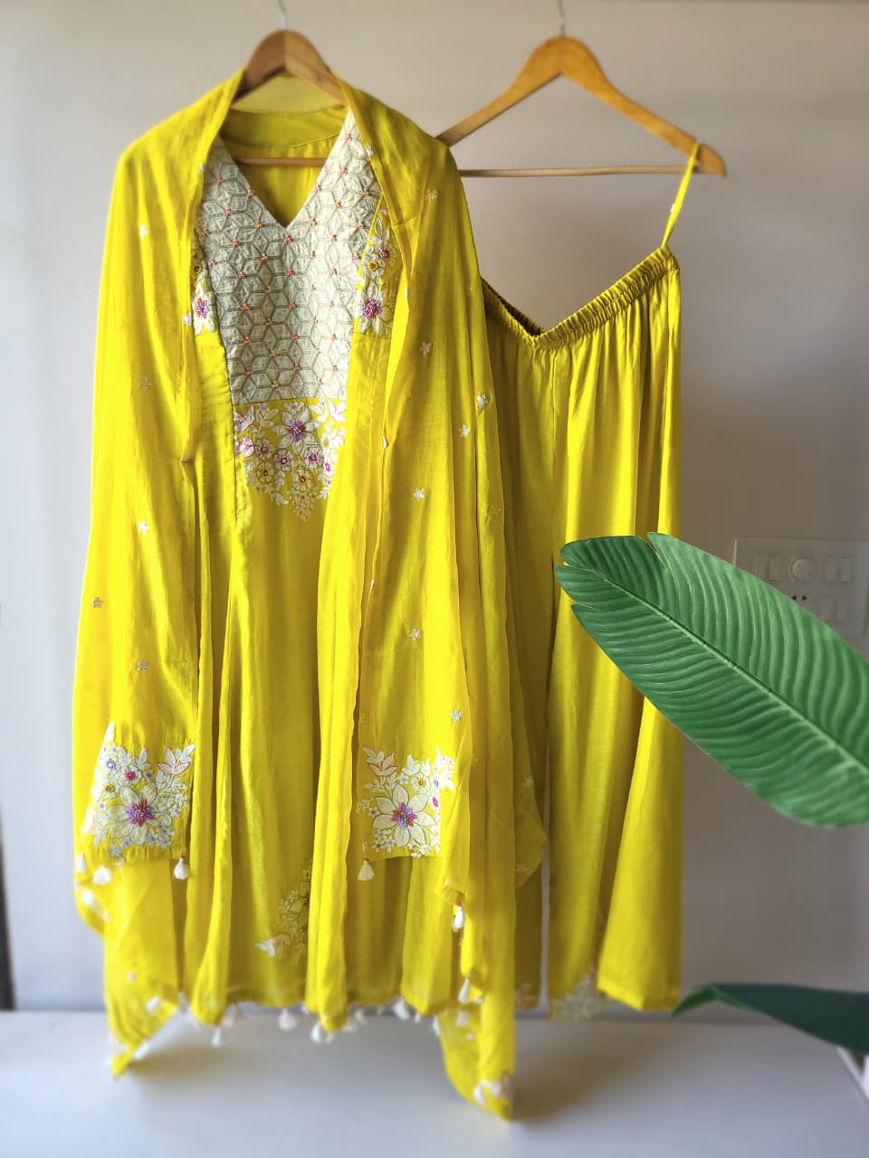 Aurora luxe Suit set