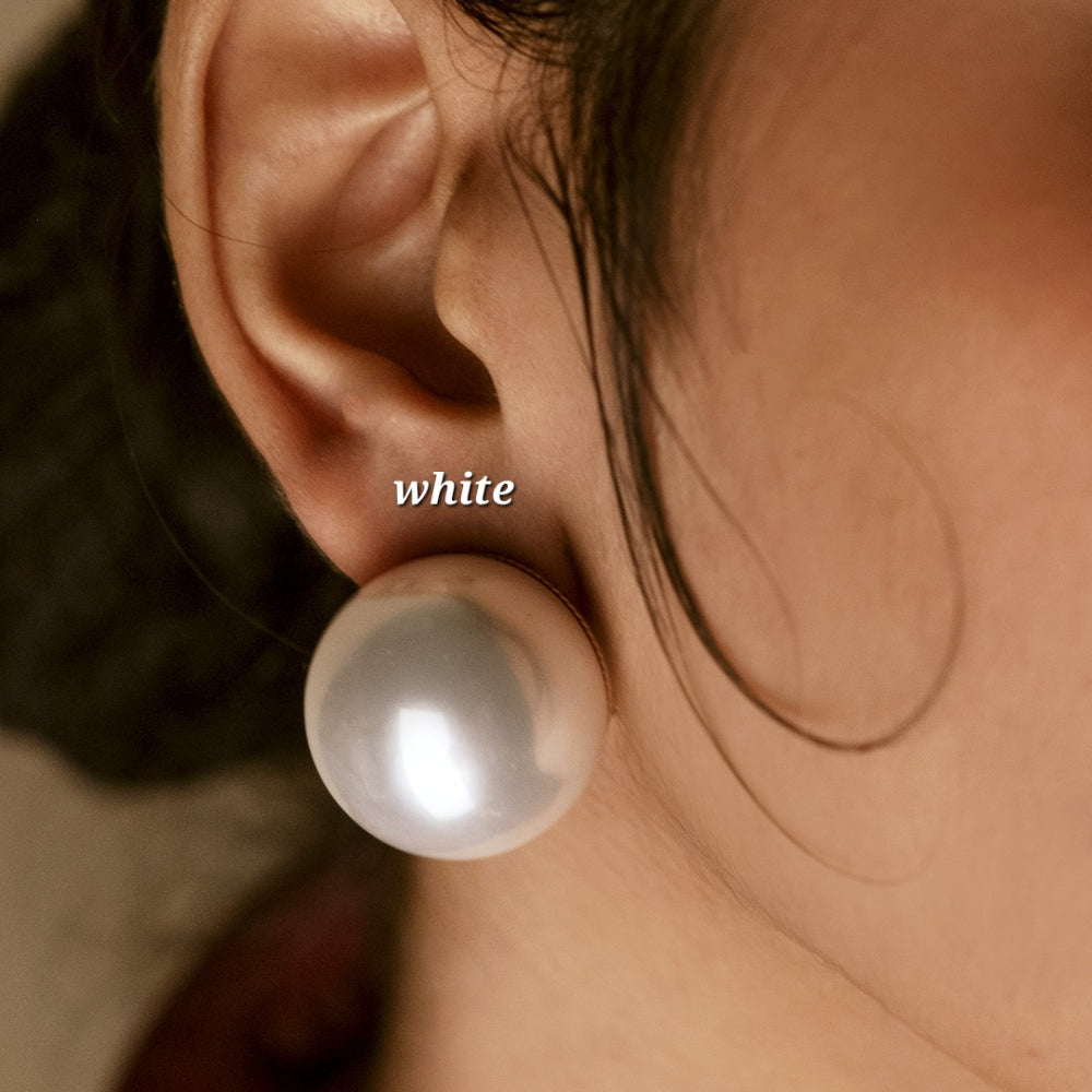 Pearl Globe Studs- 25mm