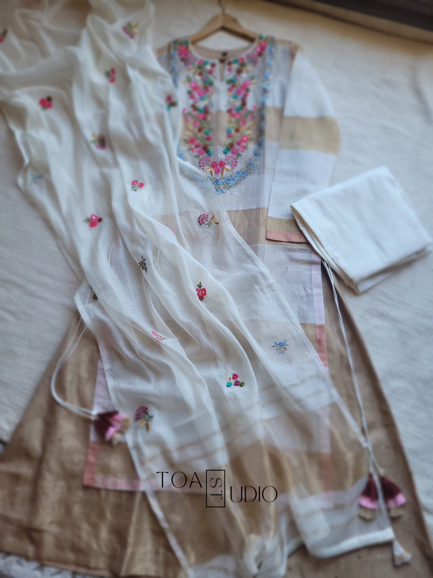Ivory Saraswati 4 Pc Set (Ready To ship)