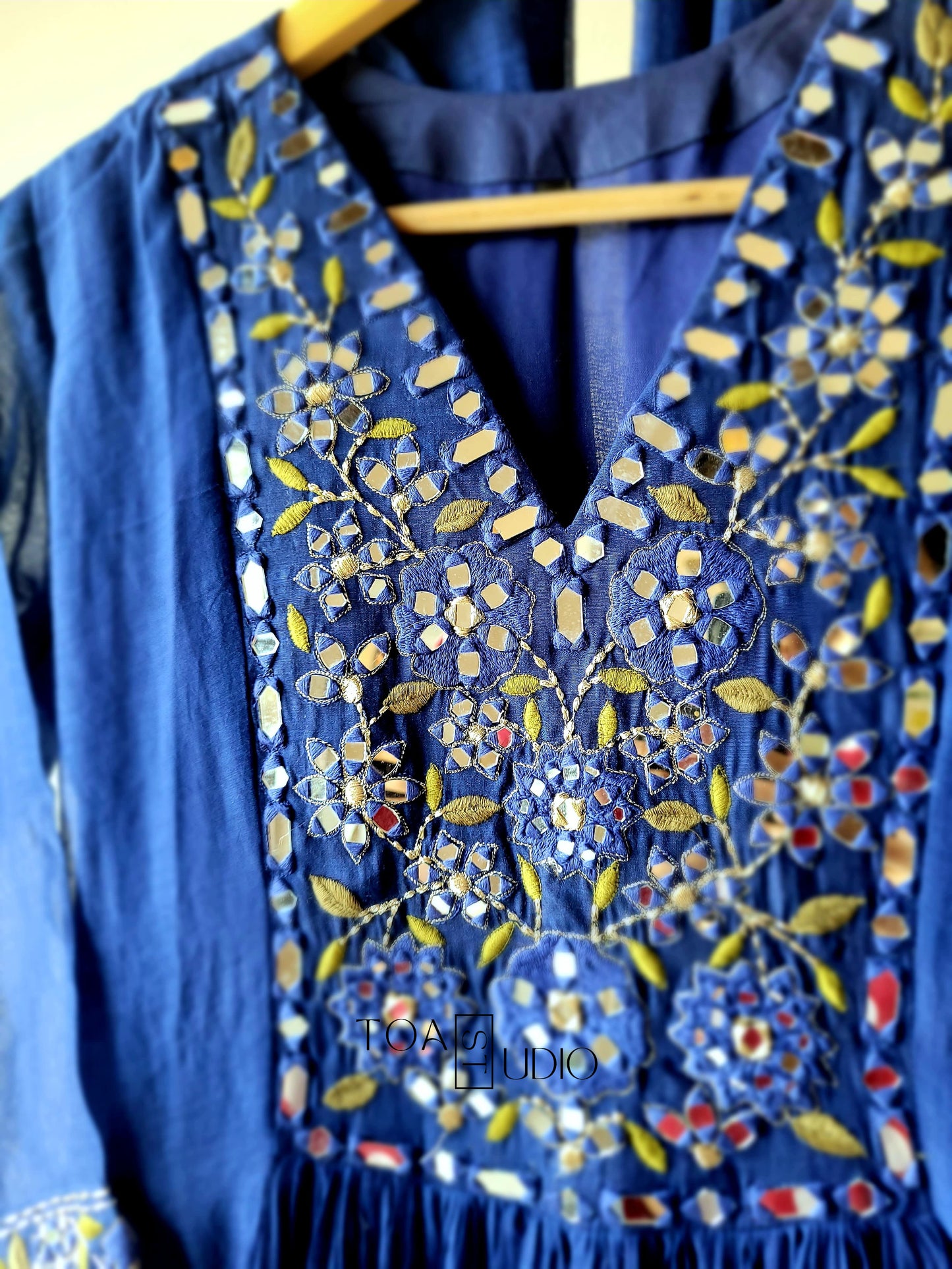 The Midnight Mirror Set (20 Days Dispatch Time)