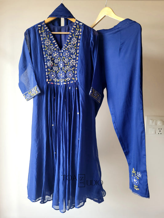 The Midnight Mirror Set (20 Days Dispatch Time)