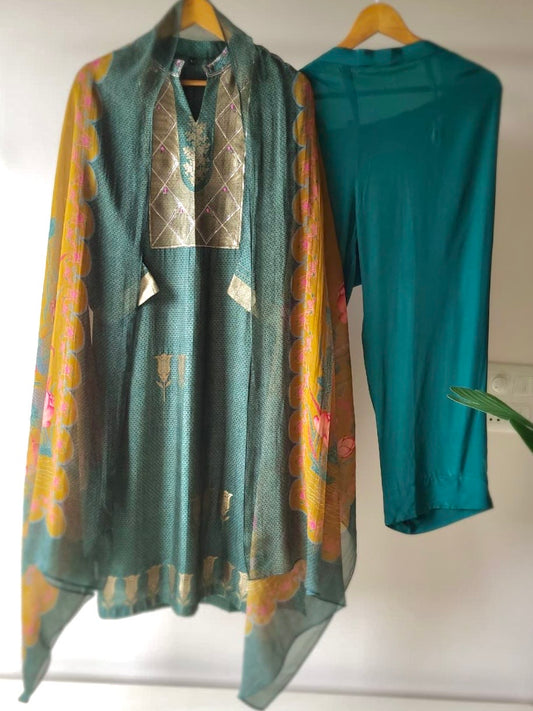 Kavita Set (25 Days Dispatch Time)