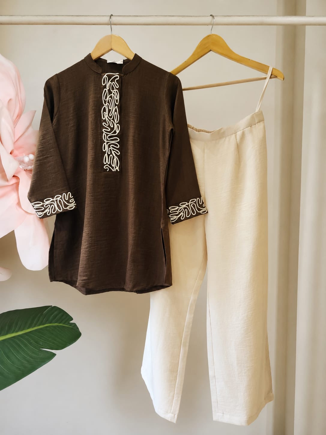 Hazel Mocha set