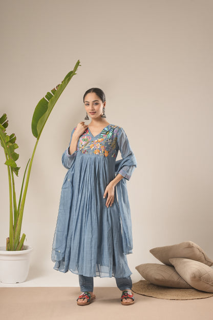 BESTSELLER Wild orchid Set /Lovestory Suit (Ready To Ship)