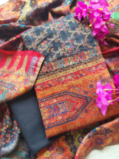 Siyahi Noor Set