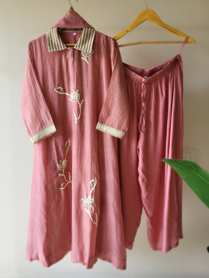 Lace Collar Style Suitset