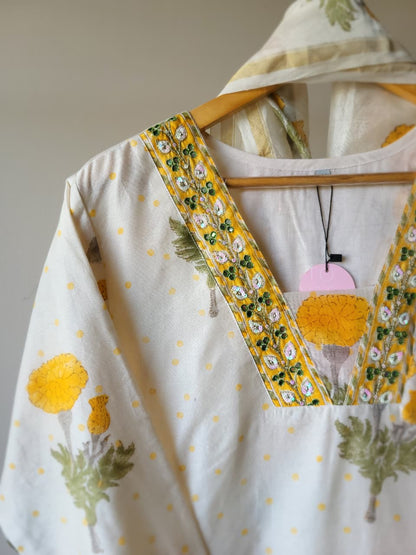 Doriya Marigold Suitset (Ready To Ship)