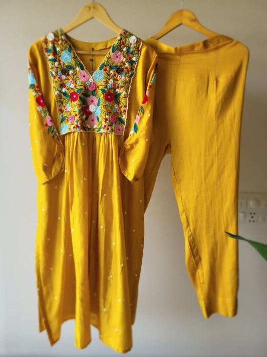 Vasanti Phool Set (Ready To Ship)