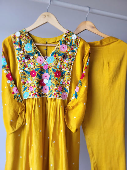 Vasanti Phool Set (Ready To Ship)