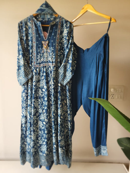 Sapphire Print Suitset (Ready To Ship)