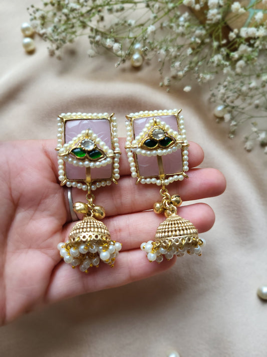 Pearly Pink earrings
