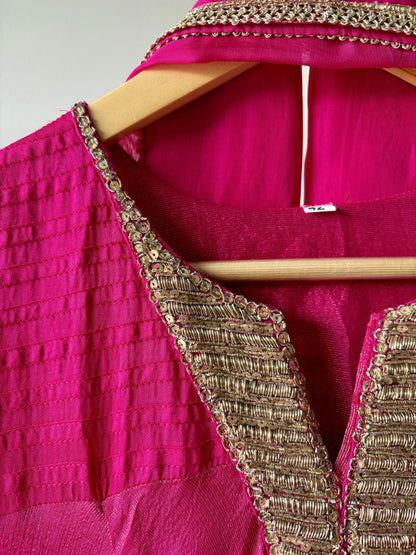 Colaba Set (15 Days Dispatch Time)