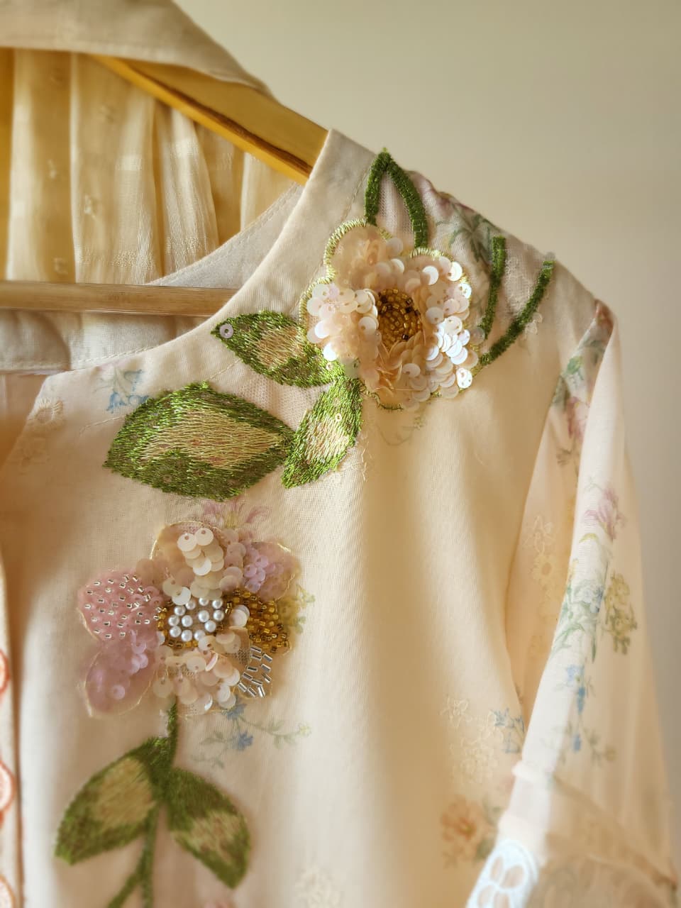 Bell Jasmine Set (25 Days Dispatch Time)