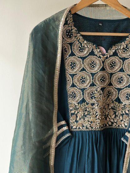 Zarmina Suit Set