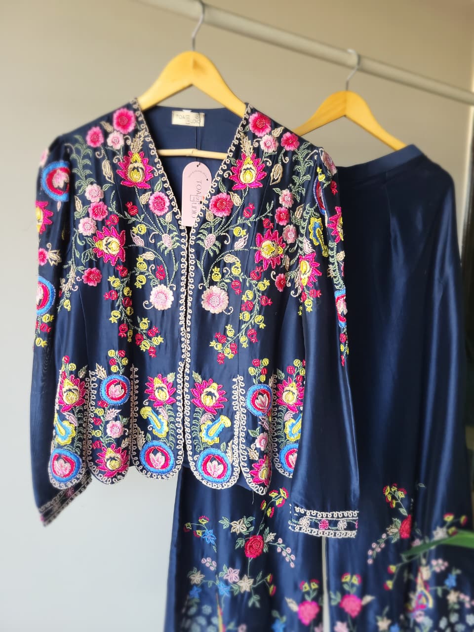 The Evy embroidered set(25 Days Dispatch Time)