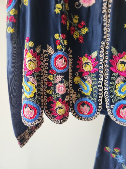 The Evy embroidered set(25 Days Dispatch Time)