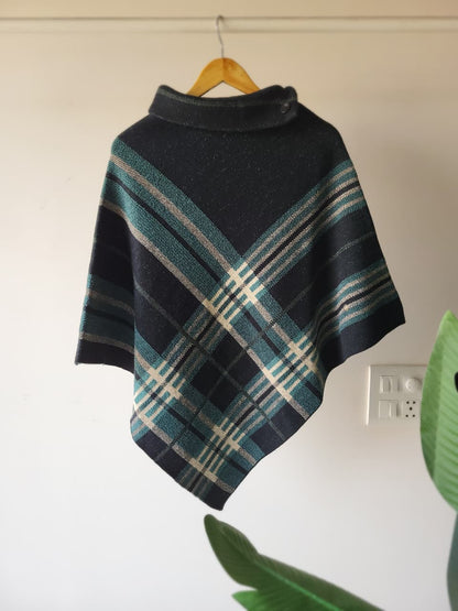 December cheque ponchus