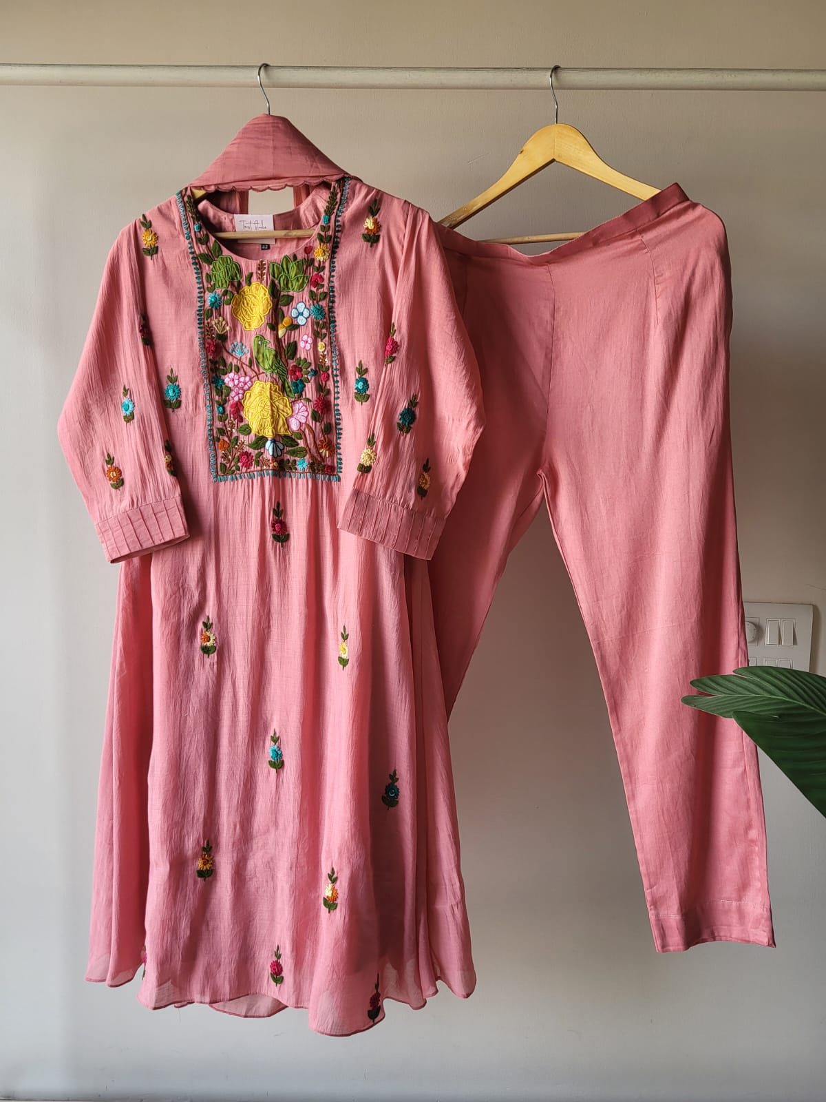 The Bird Talk Set (25 Days Dispatch Time)