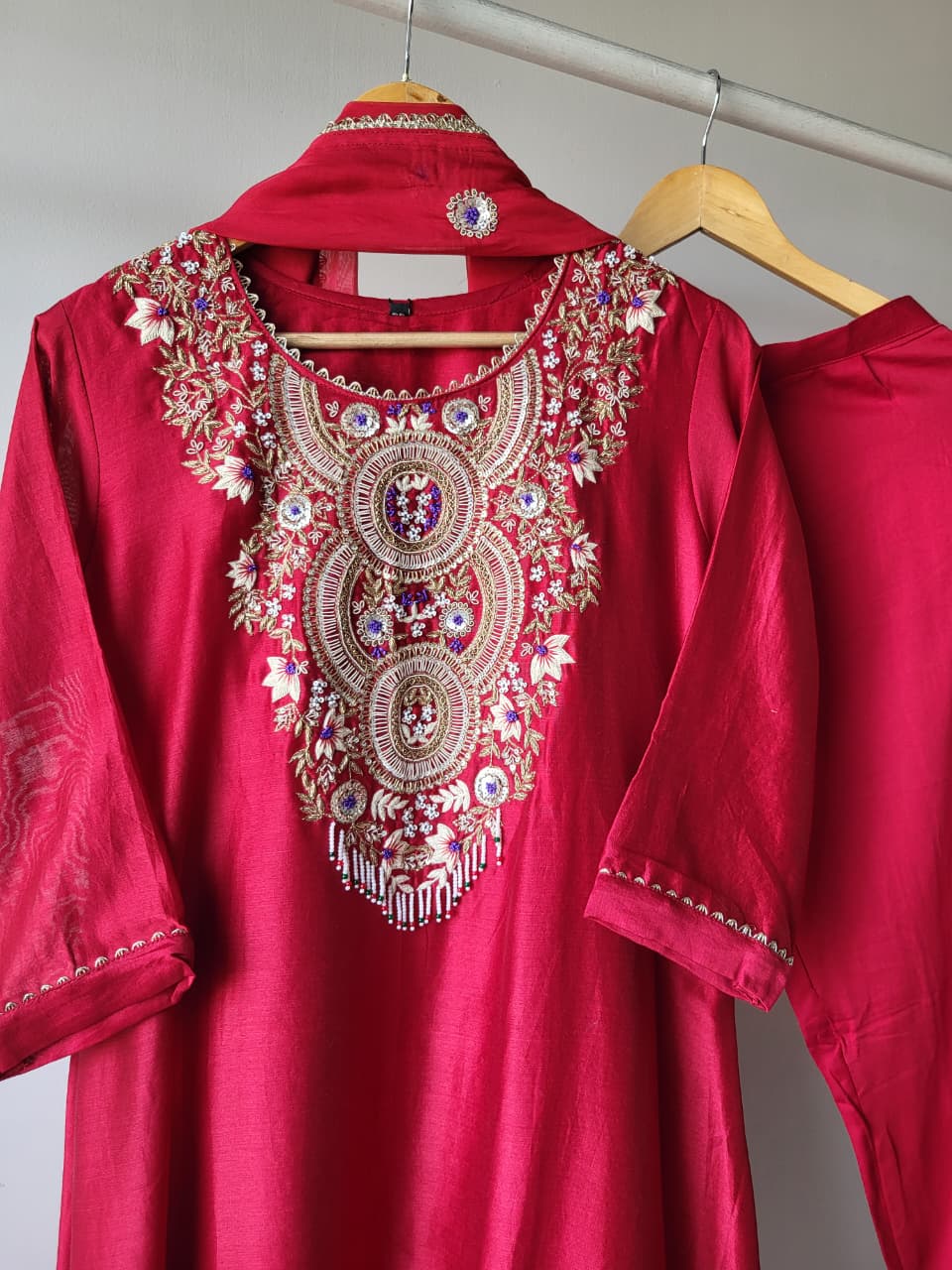 Nazaaqat Set