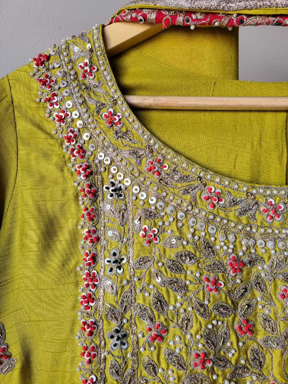 Maharani suit