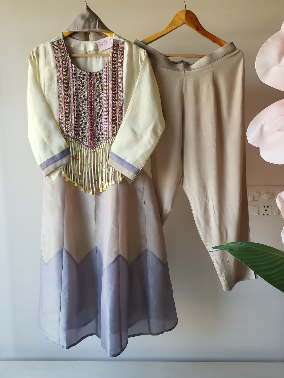 Zivra tassel suit set