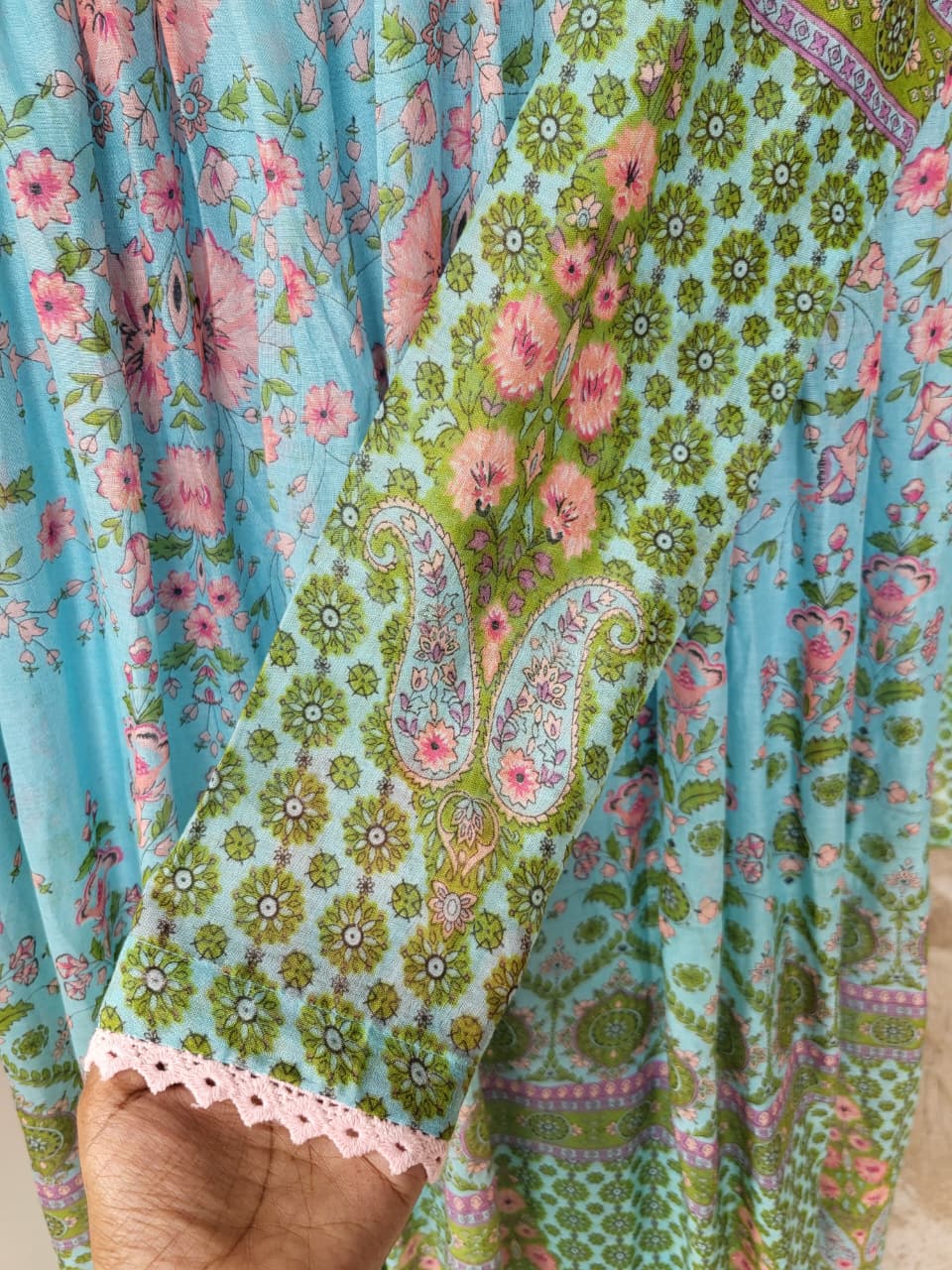 Naomi Suit
