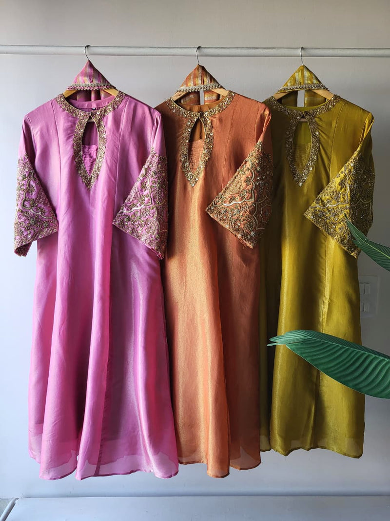 Noor Zardozi Set (25 Days dispatch time)