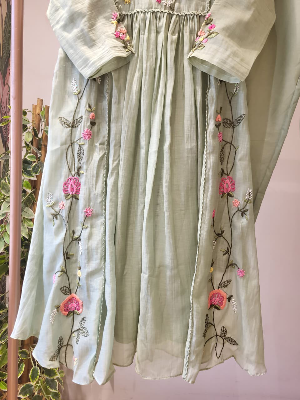 Blush Vine Set