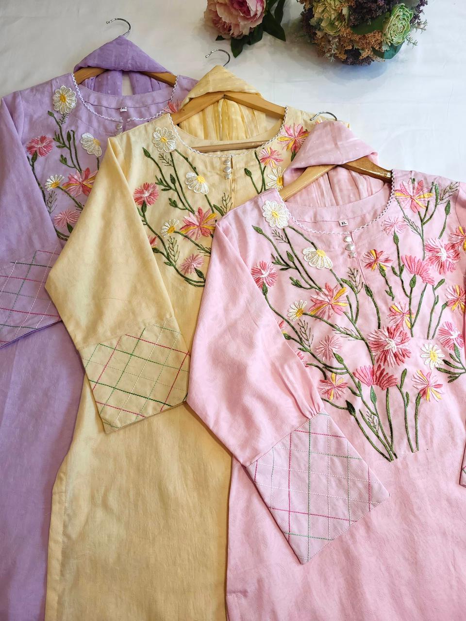 Floral Ganache kurti set (25 days Dispatch Time)