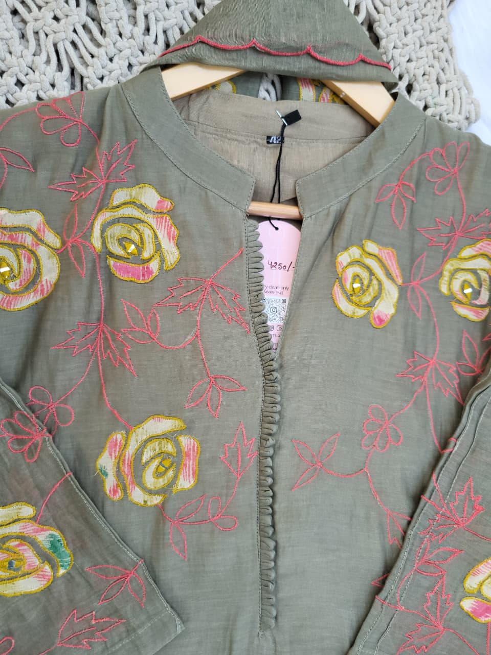 ROSE APPLIQUE SET