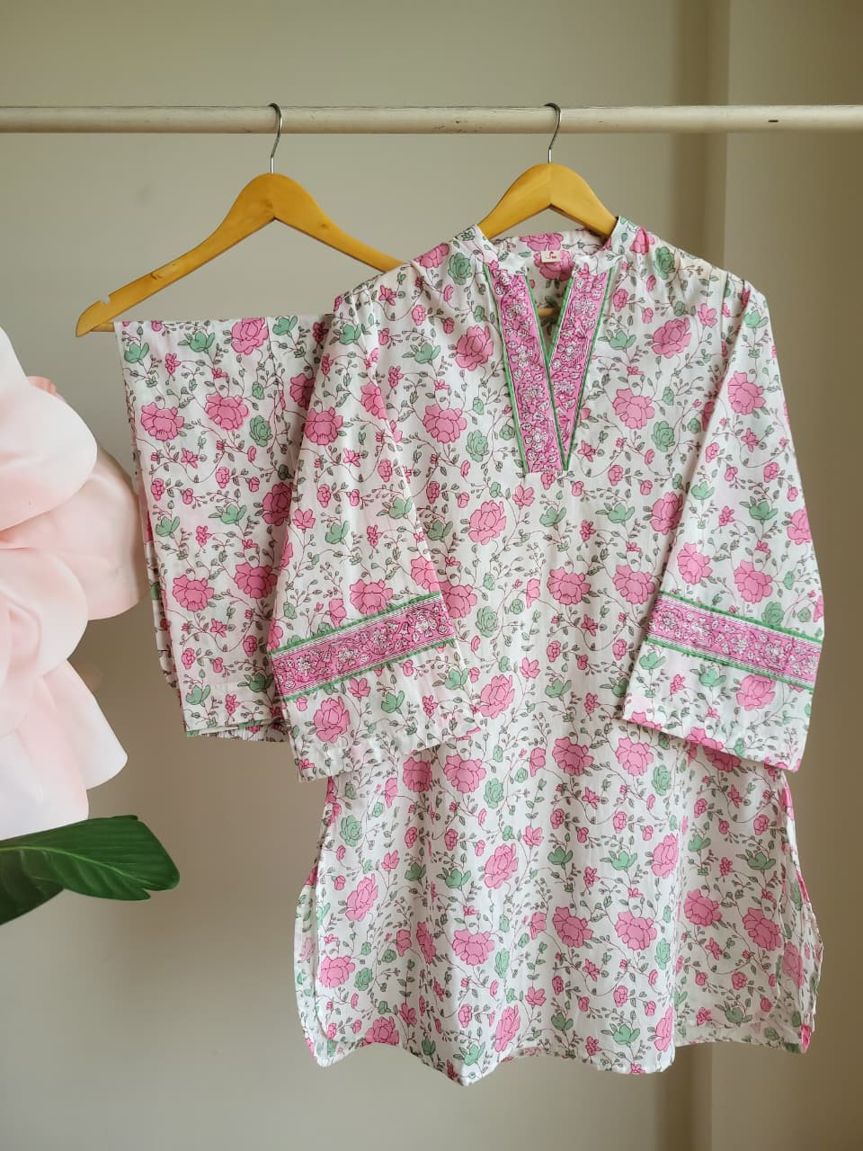 Rosette Farsi salwar suit
